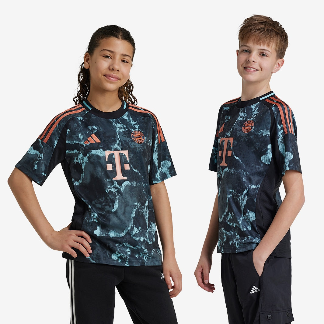 Conjunto Infantil Bayern de Munique 2024/25 II Torcedor
