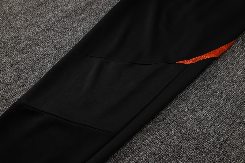 Agasalho de treino Internacional 25/26 - Preto| Futmantos