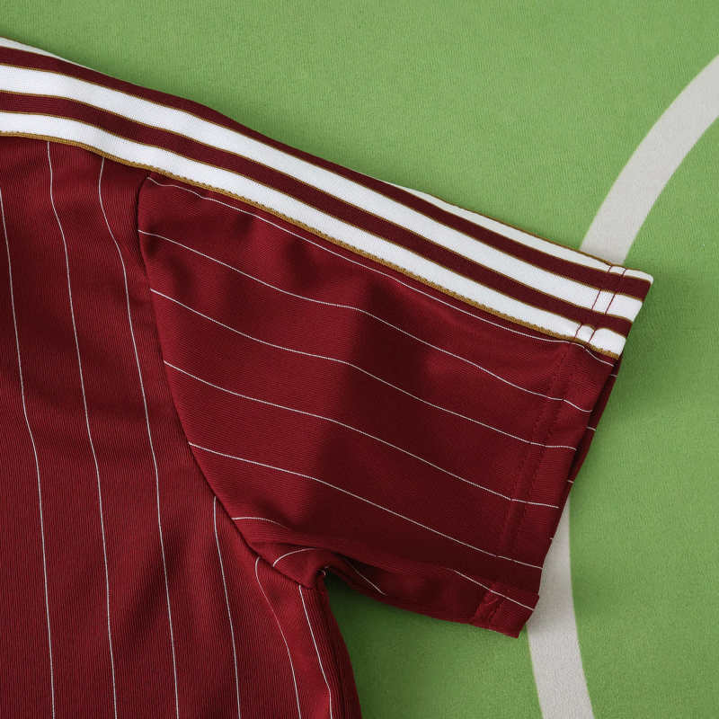 Camisa Arsenal Versão Conceito Retrô 25/26 | Futmantos