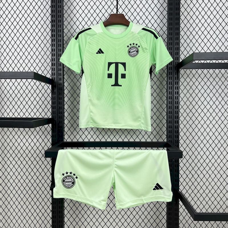 Conjunto Infantil Bayern de Munique Goleiro 2025/26 | Futmantos