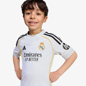 Conjunto Infantil Real Madrid 2025/26 I