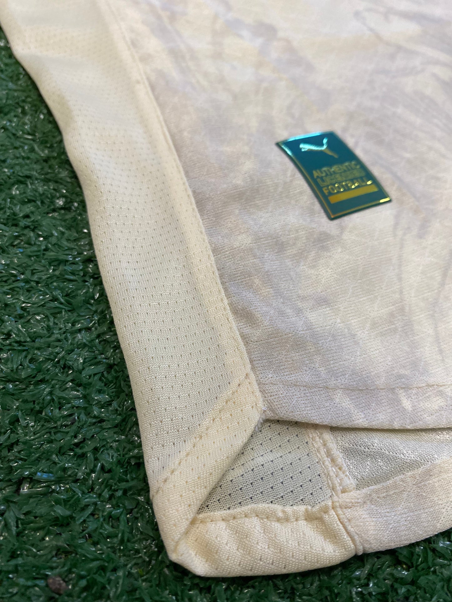 Camisa Palmeiras Bege 25/26 - Versão Jogador | Futmantos