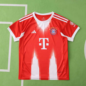 Conjunto Infantil Bayern de Munique I 2025/26 | Futmantos