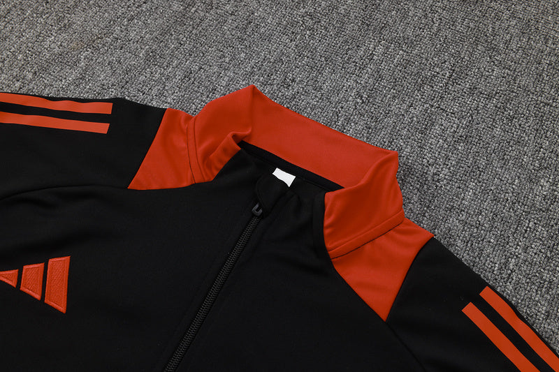 Agasalho de treino Internacional - 25/26