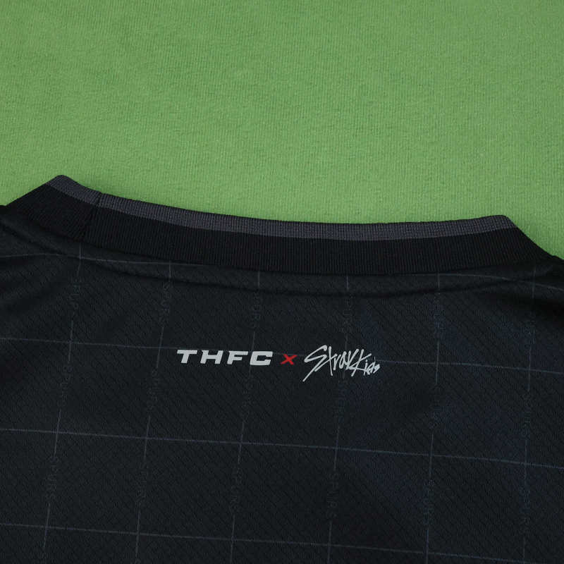 Camisa Tottenham Spurs Il - 25/26 Stray Kids | Futmantos