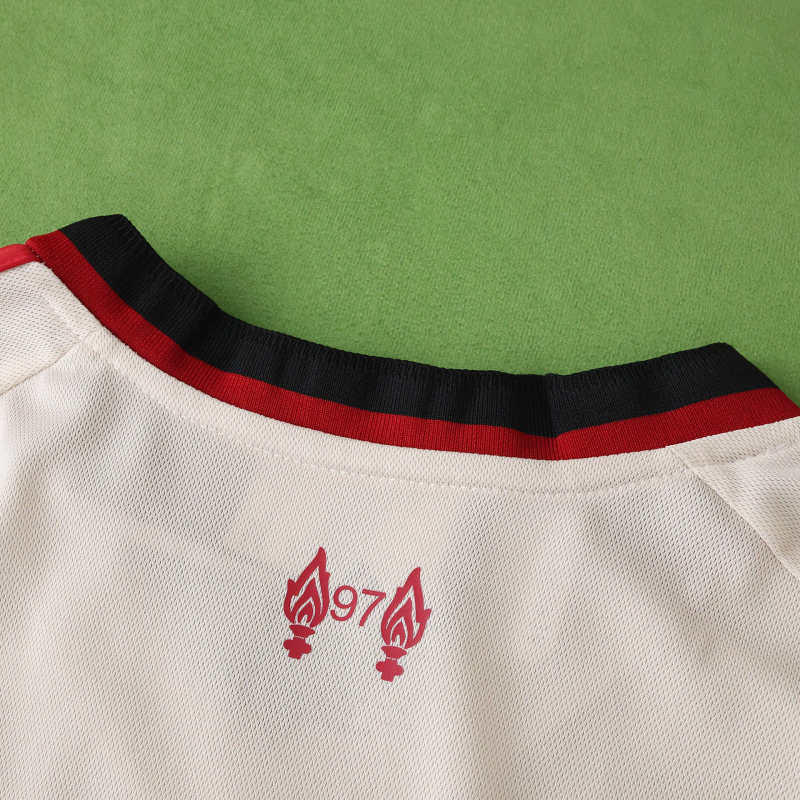 Camisa Liverpool II 25/26 - Branca | Futmantos