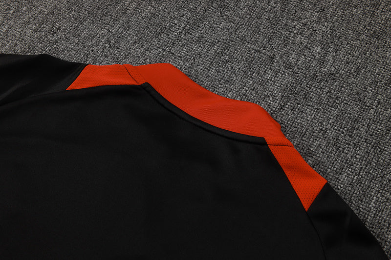 Agasalho de treino Internacional 25/26 - Preto| Futmantos