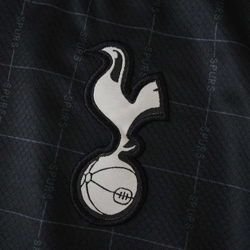 Kit Infantil Tottenham Spurs II 2025/26 | Futmantos