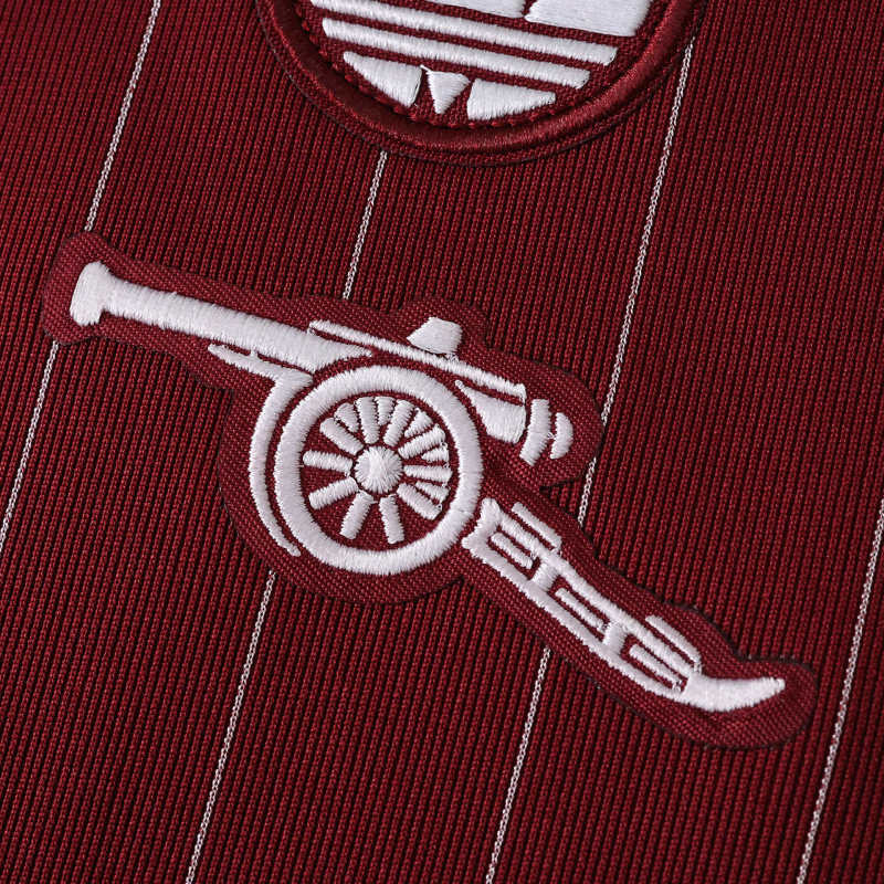 Camisa Arsenal Versão Conceito Retrô 25/26 | Futmantos