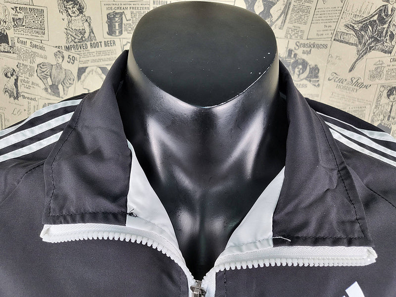 Corta Vento - Black