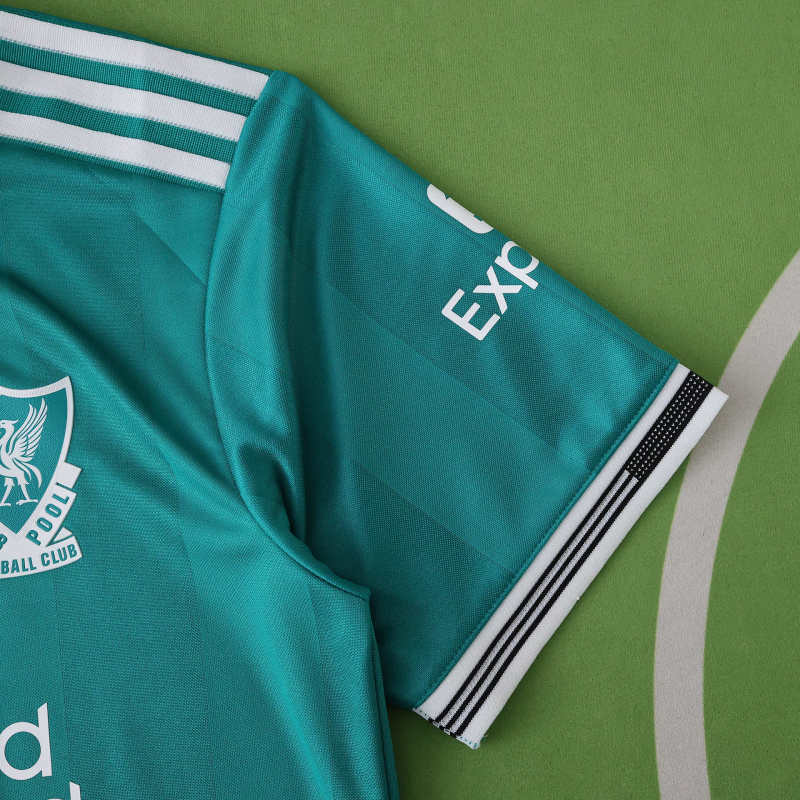 Camisa Liverpool III 25/26 - Versão Jogador | Futmantos