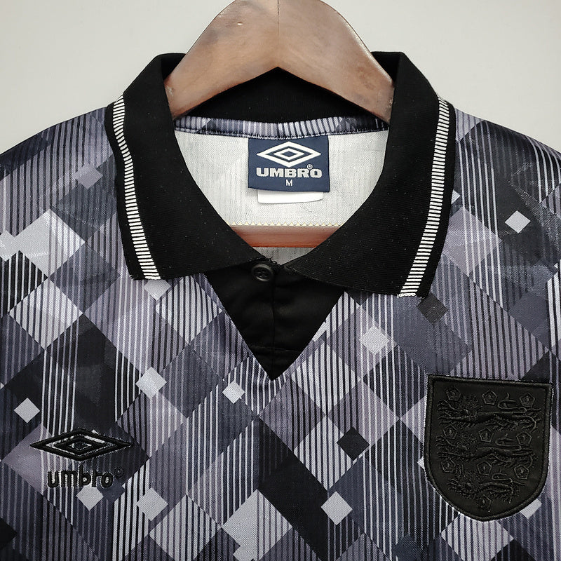 Camisa Inglaterra Retrô 1990 Preta e Branca - | Futmantos
