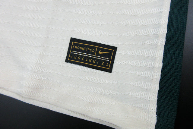 Camisa Liverpool II 2122 - Branca - - Masculino Jogador