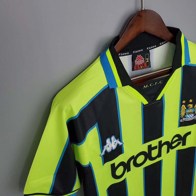 Camisa Manchester City Retrô 1998/1999 Amarela e Preta -  | Futmantos