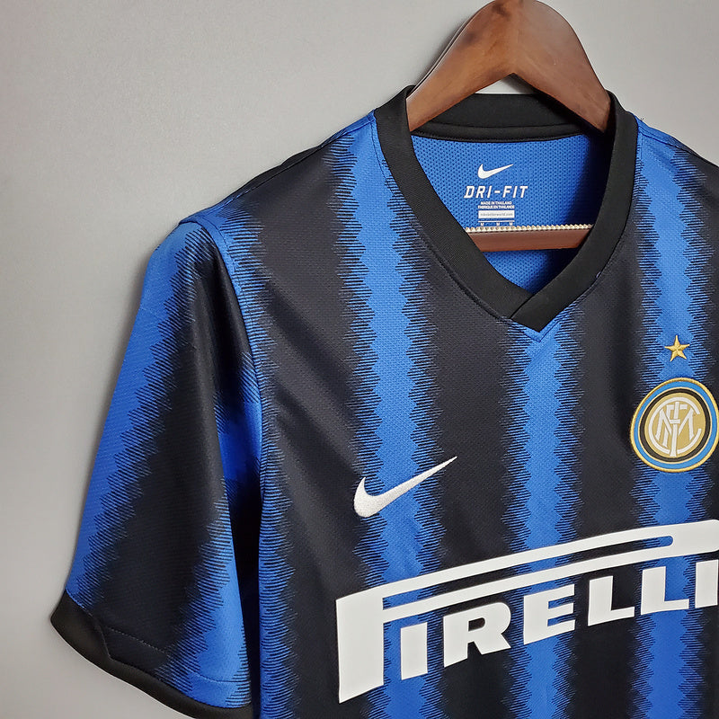 Camisa Inter de Milão Retrô 2010/2011 Azul e Preta  | Futmantos