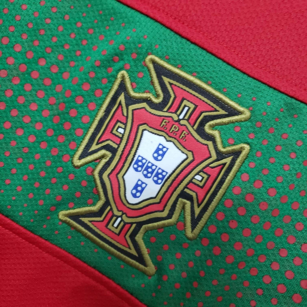 Camisa Portugal Retrô 2010 Vermelha e Verde - | Futmantos